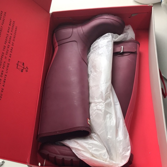 BNIB Hunter Original Stripe Rain Boots Damson / Bright Watermelon sz 8 - Picture 3 of 10